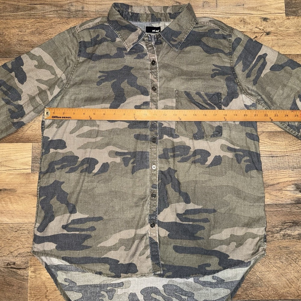 Wet Seal Women's Camo Long Sleeve Button Up Size XL - Picture 4 of 6